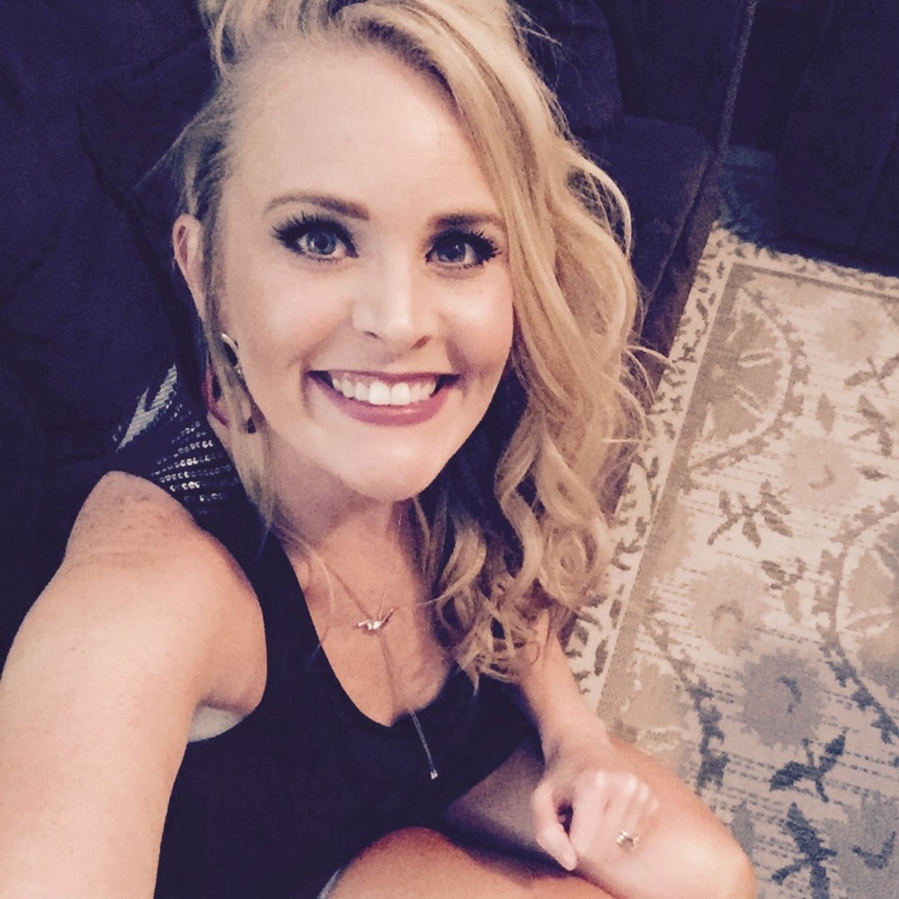 Meet your Posher, Jennifer